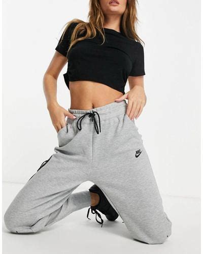 Nike Track pants and sweatpants for Women | Online Sale up to 70% off | Lyst