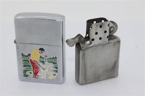 ziq ZIPPO collections: ORIGINAL ZIPPO LIGHTER VINTAGE YEAR 1977 CODE : 1026