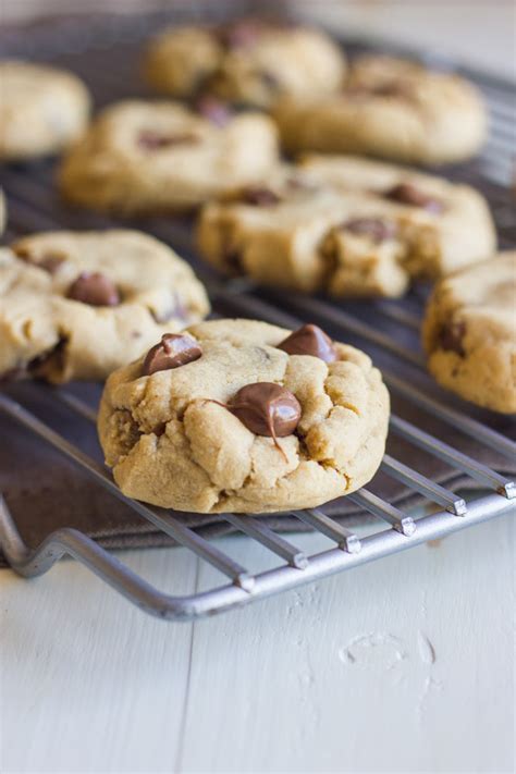 Peanut Butter Cookies With Peanut Butter Filled Chocolate Chips ...