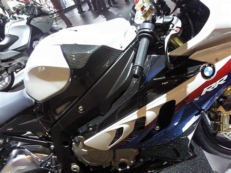 Milan Show: BMW S1000RR official accessory kit