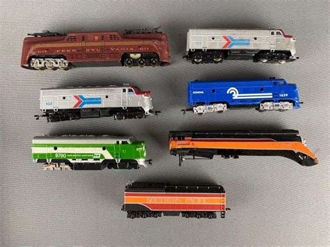 Group of 7 Assorted HO Scale Diesel Locomotives - Matthew Bullock Auctioneers