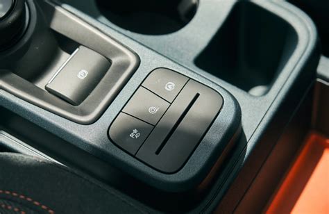 Maverick console - What is the slot below the shifter for? | MaverickTruckClub - 2022+ Ford ...