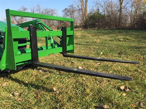 Compact Tractor Pallet Forks | Premier