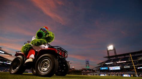 The Real Phillie Phanatic Is Back | Defector