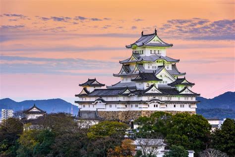 14 of the Best Castles in Japan (Photos)