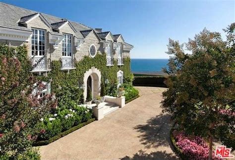 Peek Inside This $19.9 Million Pacific Palisades Mansion With Ocean Views | Pacific Palisades ...