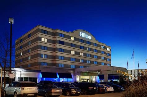 Hilton Winnipeg Airport Suites Hotel (Winnipeg (MB)) - Deals, Photos & Reviews