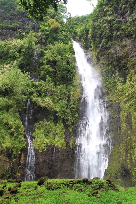 Vaimahutu Falls - Accessible Faarumai Waterfall in Tahiti