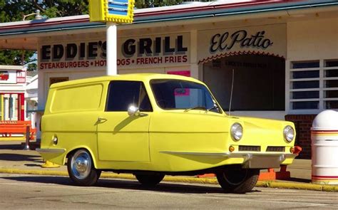 Three-Wheeled Hauler: 1973 Reliant Regal Supervan | Barn Finds