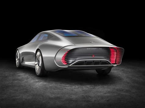 Mercedes-Benz Concept IAA