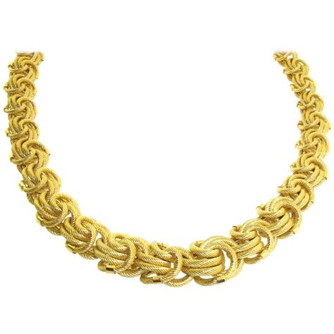 18 Karat Yellow Gold Chain Necklace at 1stDibs