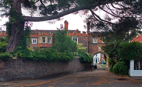 Richmond Palace Garden