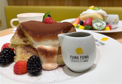 What makes Fuwa Fuwa Japanese Soufflé Pancakes so darn fluffy good?