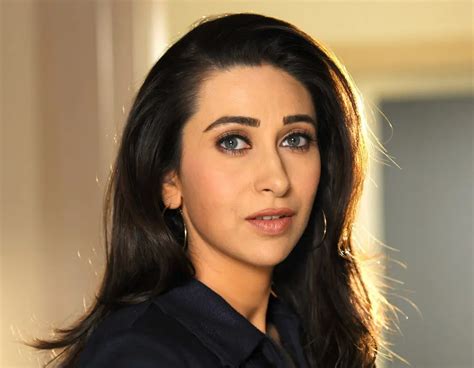 Karisma Kapoor's vacation pictures show that you can still be fabulous ...