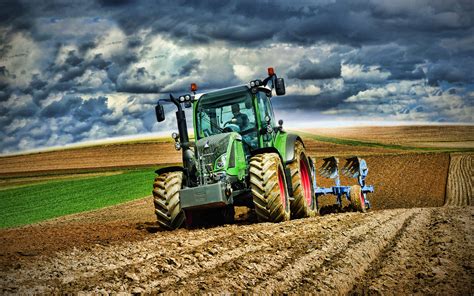 Tractor 4k Wallpapers - Wallpaper Cave