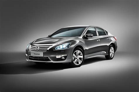 Nissan Teana technical specifications and fuel economy