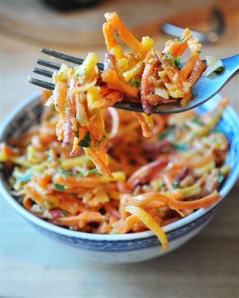 Recipe: Grated Carrot Salad with Yogurt Dressing — Eatwell101