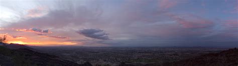 Skyline Phoenix Arizona Sunset / Phoenix Skyline Sunset | View of Phoenix, Arizona from on to ...