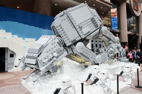 The Epic Star Wars LEGO Exhibits in Hong Kong that you might have ...