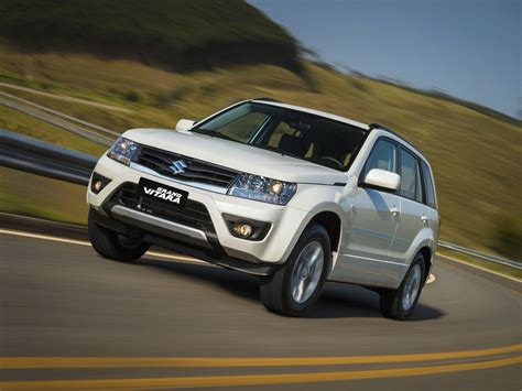 Suzuki Grand Vitara III с пробегом: рычаг, теряющий шаровые, и озеро в салоне - КОЛЕСА.ру ...