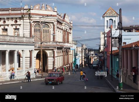 Cuba, Pinar del Rio Province, Pinar del Rio, city buildings Stock Photo ...