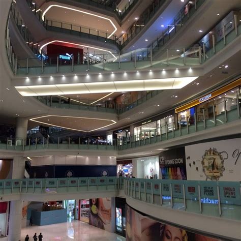 Kl Sentral Shopping Mall / Top 10 Shopping in KL Sentral - Best Place ...