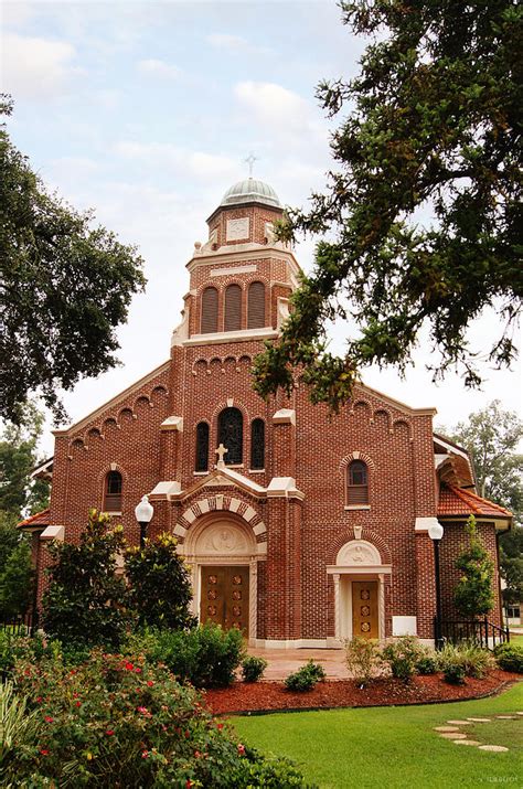 Sacred Heart Church Photograph by Southern Tradition | Fine Art America