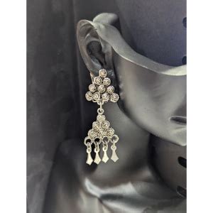 Silver Drop Clip on Earrings | Ladybits