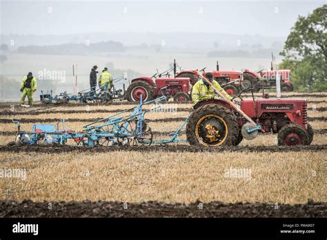 Vintage tractors ploughing hi-res stock photography and images - Alamy