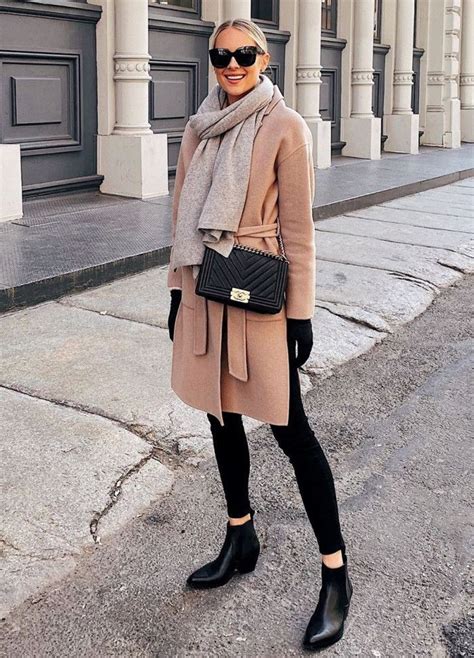 Brown and beige colour outfit ideas 2020 with jean jacket, trousers ...