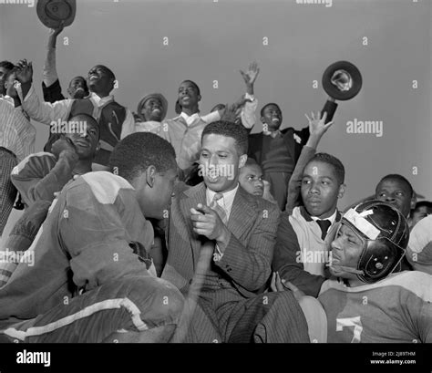 Young player instructions Black and White Stock Photos & Images - Alamy