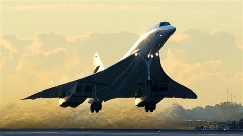 The Cold War Race to Build the Concorde - History in the Headlines
