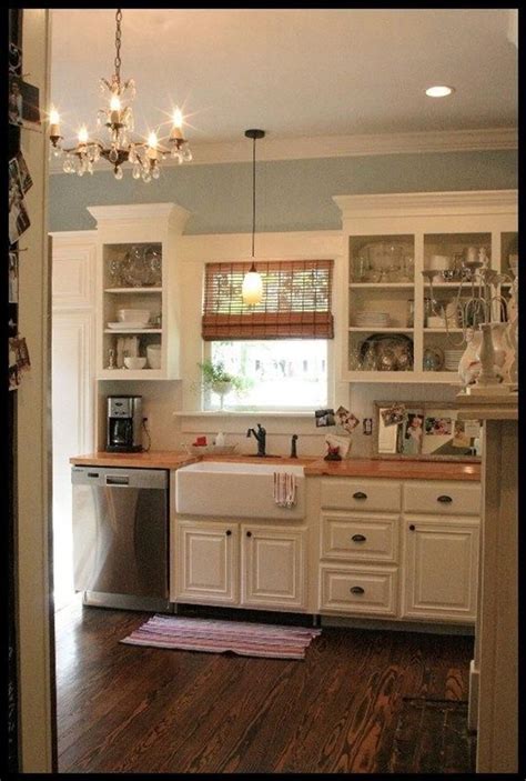 44 Stunning Small Cottage Kitchens Decorating Ideas - DecoRewarding | Small cottage kitchen ...