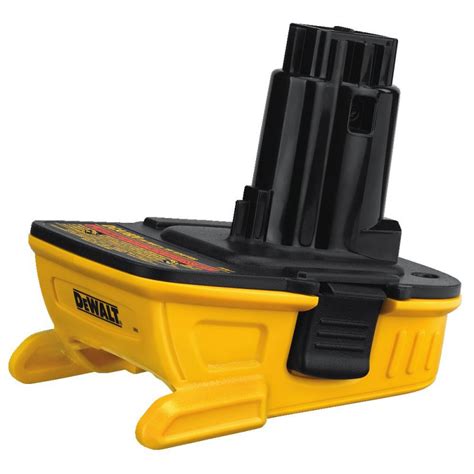 DCA1820 - ADAPTADOR DE BATERIA 18 VOLTIOS - 20 VOLTIOS, MARCA DEWALT