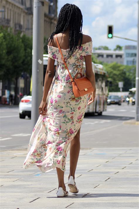 Summer florals white flats outfit, effortless look for summer - Biba's ...