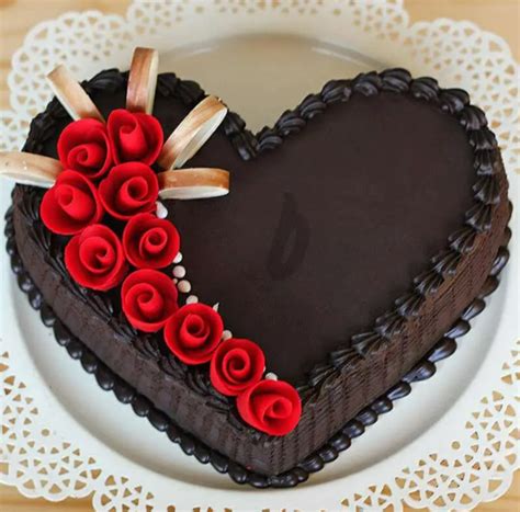 Top 30 Best Beautiful Birthday Cake Images Photos Pictures Download