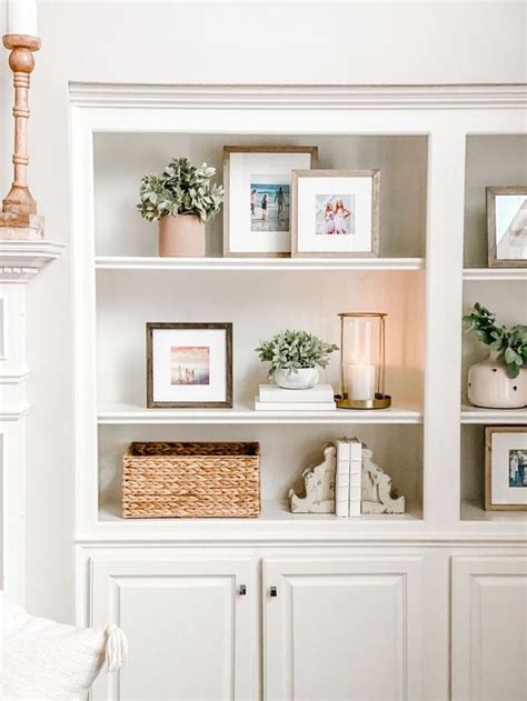 pinterest: camilleelyse ♡ | Shelf decor living room, Decorating bookshelves, Built in shelves ...