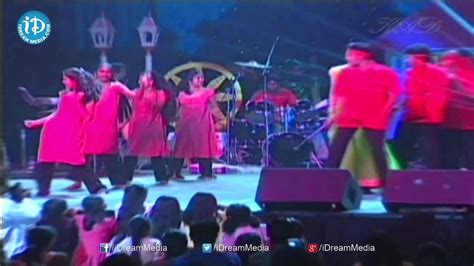 RP Patnaik, Ravi Varma - Gajuwaka Pilla Song @ RP Patnaik Concert - YouTube