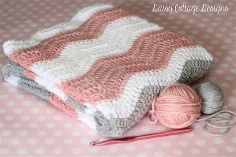 Crochet Patterns Galore - Neat Ripple Baby Blanket