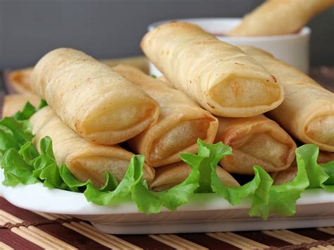 Lumpia (Filipino Spring Rolls) - Yummy Addiction