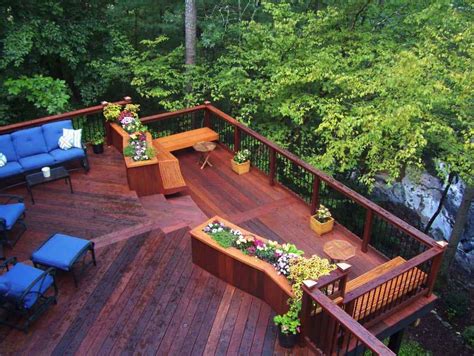 25+ Amazıng Ideas For Creatıng An Outdoor Deck For Entertaınıng