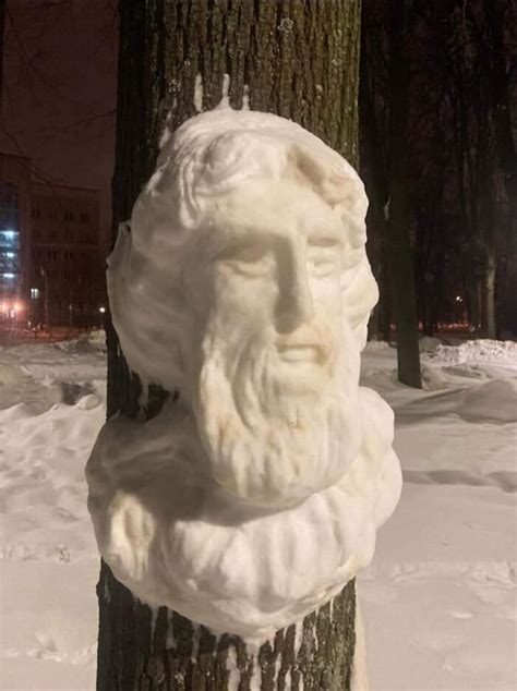 20 Snow Sculptures On Tree Trunks Made By A Russian Chemist Who Just ...