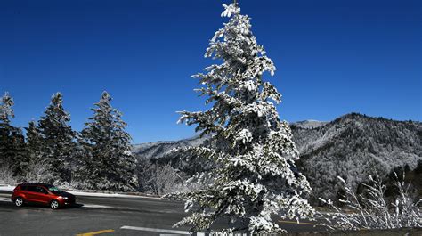 First snow of the season in the Smoky Mountains