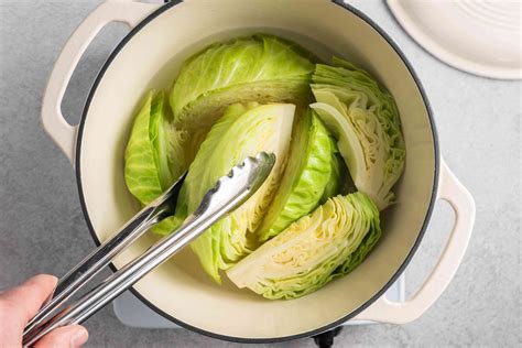 Simple and Easy Boiled Cabbage Recipe