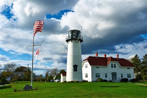 A Famous Lighthouse in Chatham, Massachusetts – Chatham Light | Tourico ...