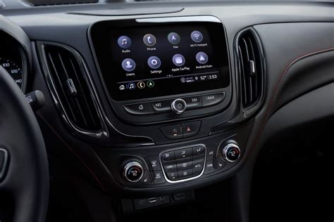 Does the 2023 Chevy Equinox Have Apple CarPlay?