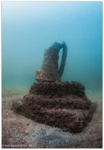 Diving into Egyptian History: Cleopatra's Palace - Underwater Photography Guide