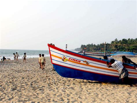 Beypore Beach - Kozhikode: Get the Detail of Beypore Beach on Times of India Travel