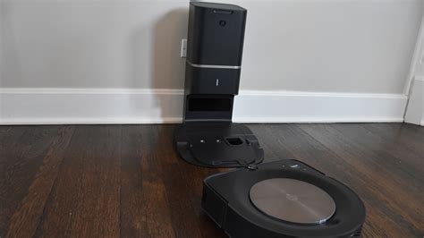 iRobot Roomba s9+ vs. iRobot Roomba i7+: Which should you buy? | Tom's ...