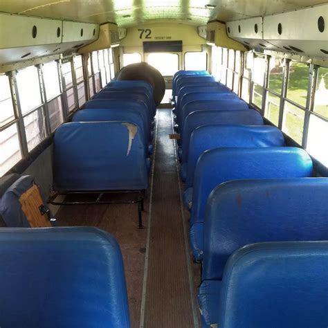 This Midwest Family Transformed a Yellow School Bus Into Their New Home ...